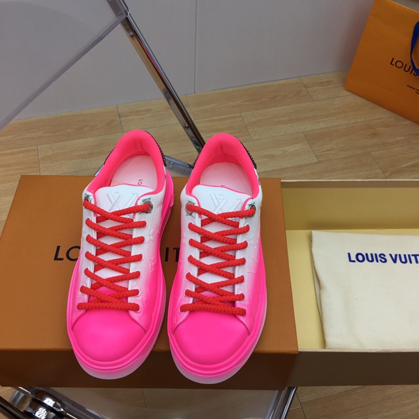 ルイヴィトン靴正面デザイン